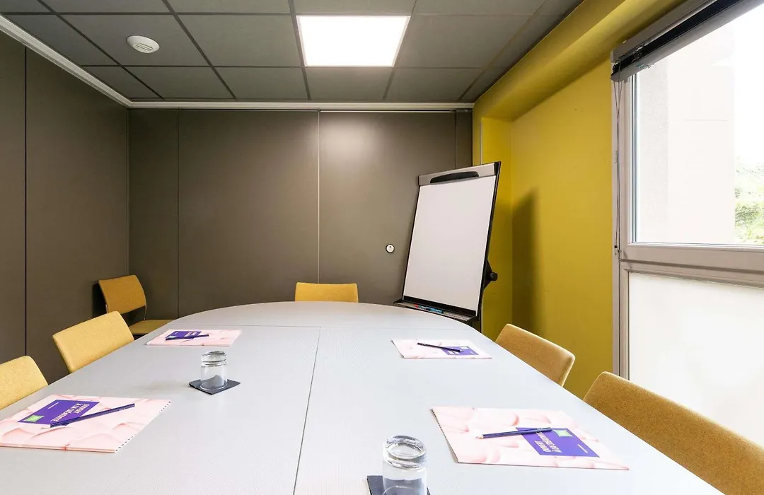 Ibis Styles Lyon Centre Confluence-1