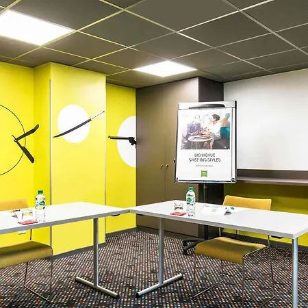 Ibis Styles Lyon Centre Confluence-2